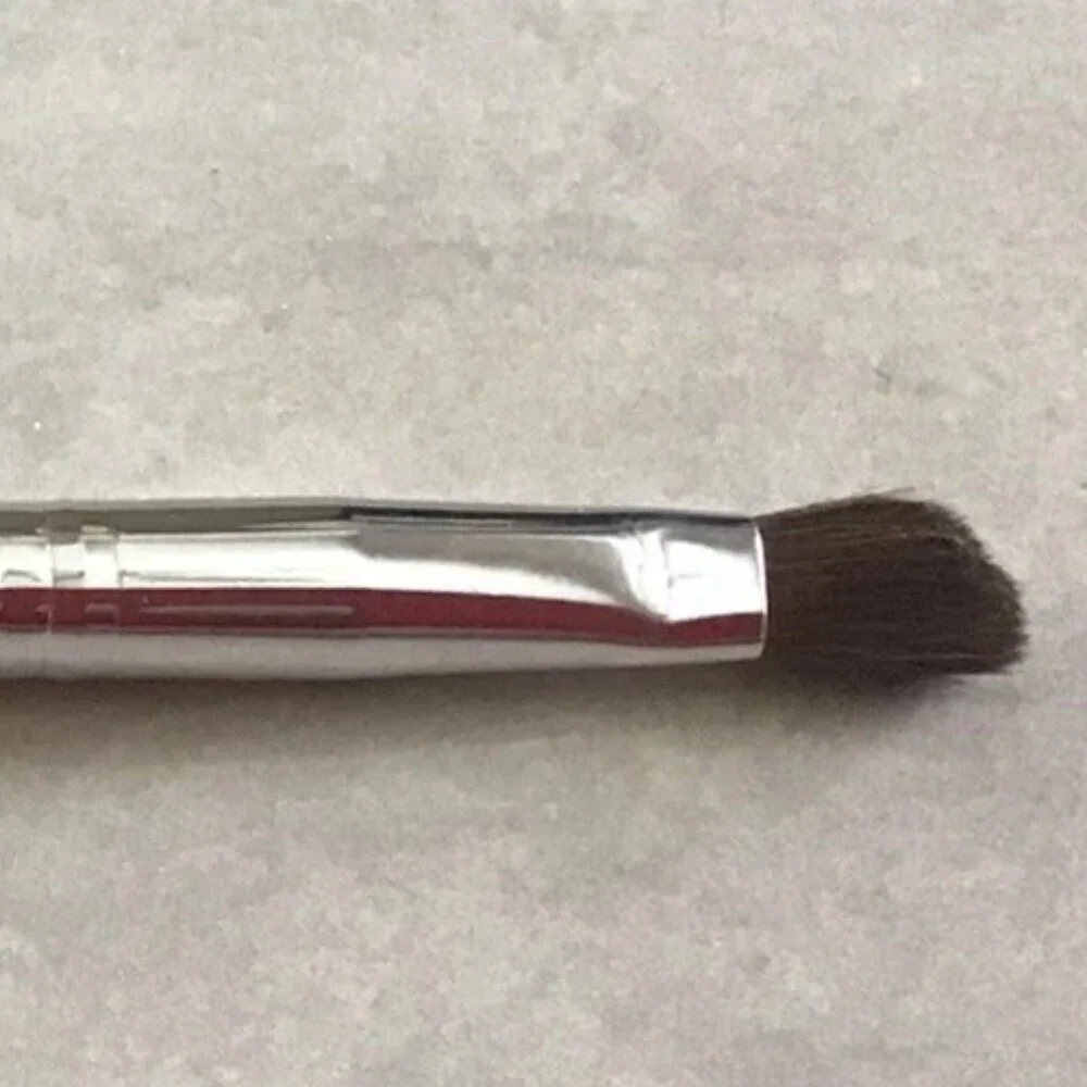 Laura Geller Double-Ended Eyeliner - Eye Shadow Brush - Brand New